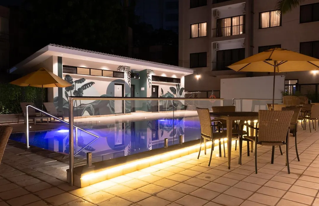Bidwood Suite Hotel, Opposite Sarit Centre-1